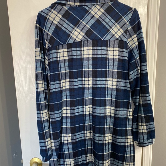 Plaid Tunic - Picture 3 of 3
